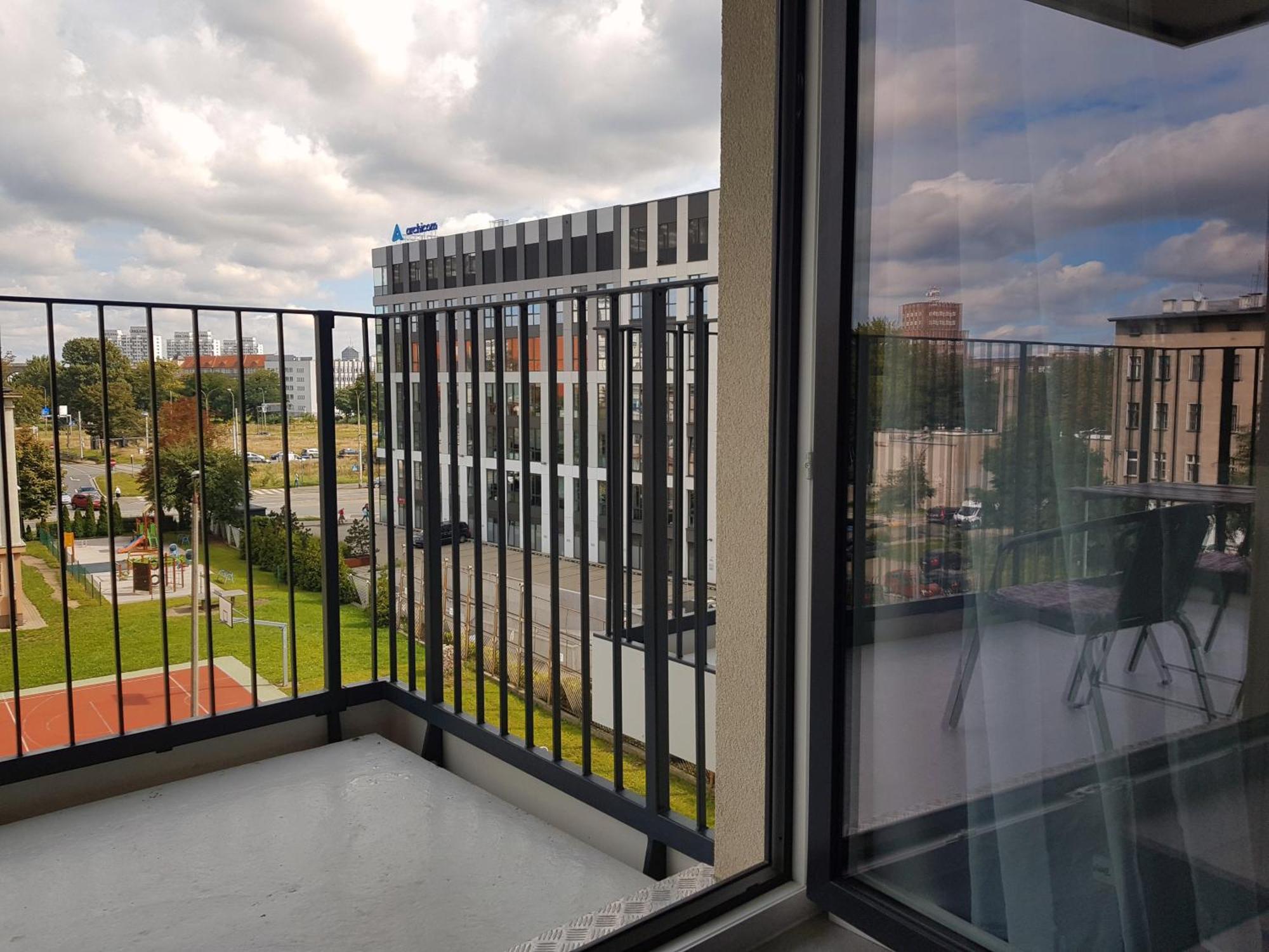 Harry'S Apartment/Centrum/Parking Wroclaw Exterior photo